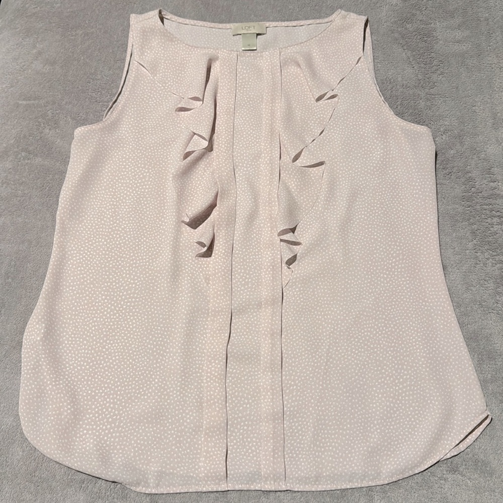 Loft Outlet sleeveless top - Pink with White dots -Size medium-‎ Great Condition